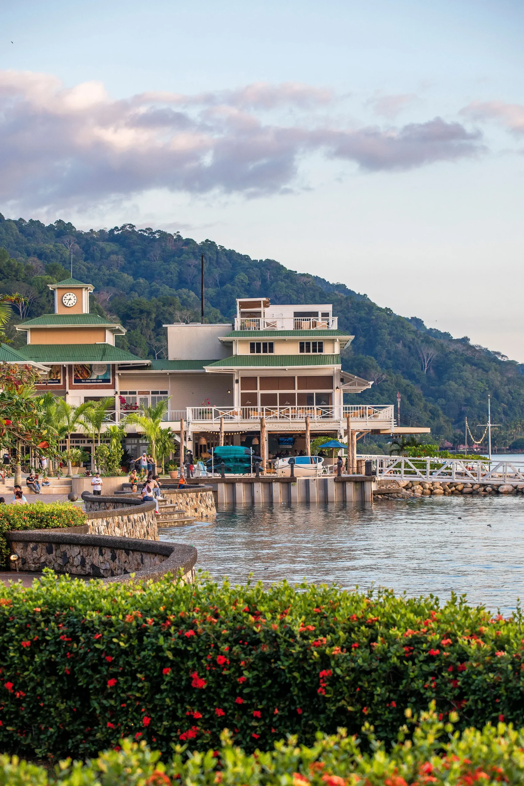 Amaka Ocean Living Lodge